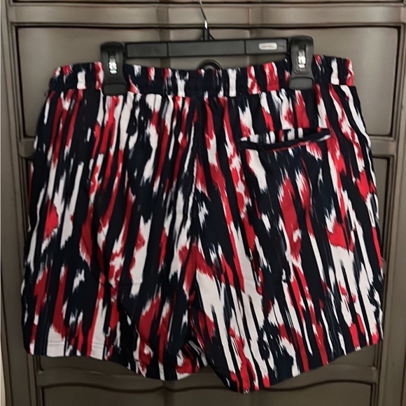 Like new ❤️🤍💙 INC swim trunks Men’s L - Picture 8 of 13